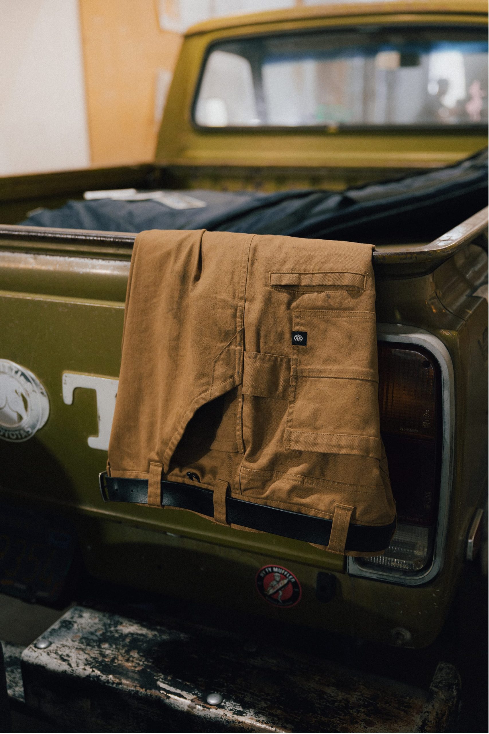 686 Men's Unwork® Tradesman Pant - Relaxed Fit - Image 8