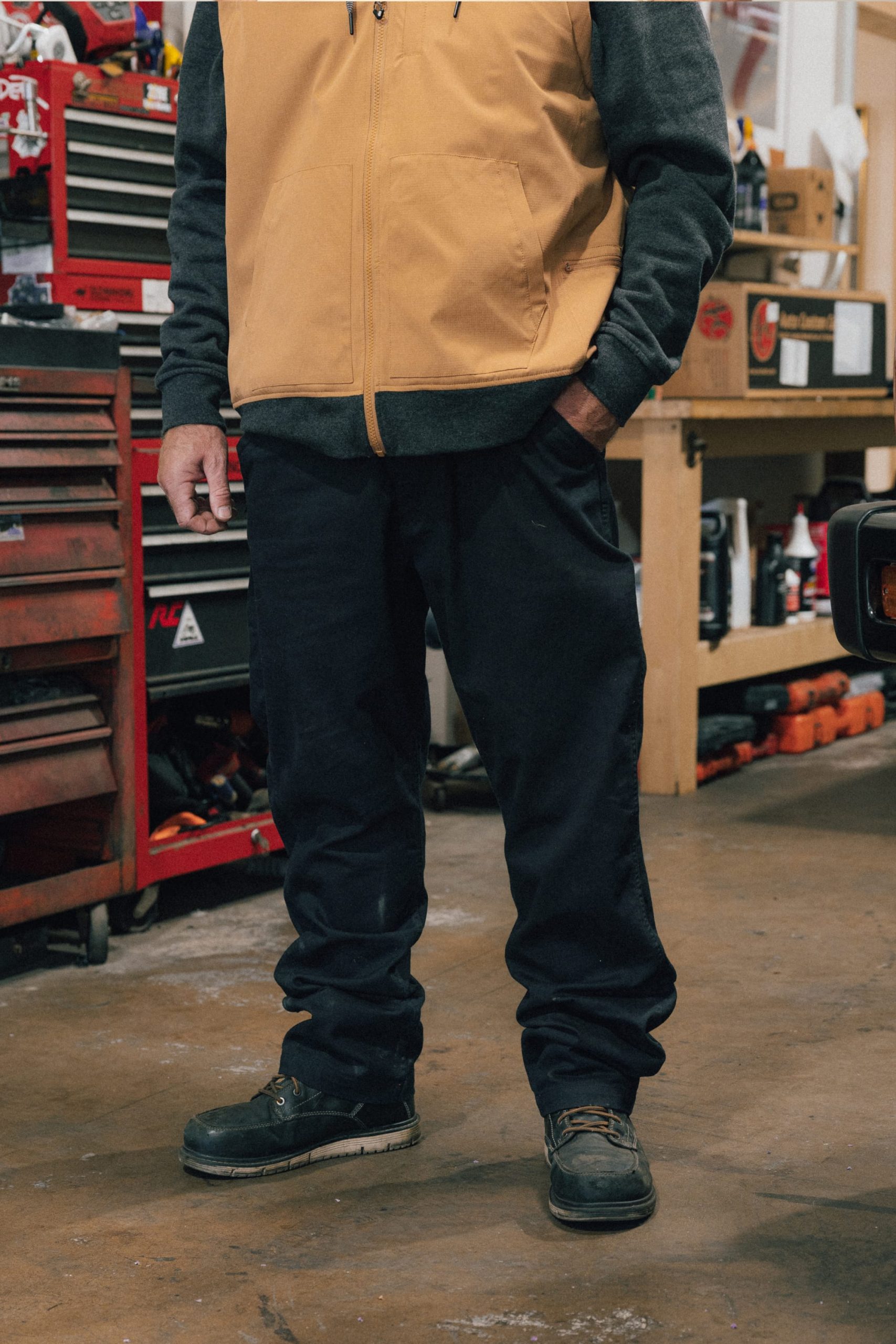 686 Men's Unwork® Tradesman Pant - Relaxed Fit - Image 14