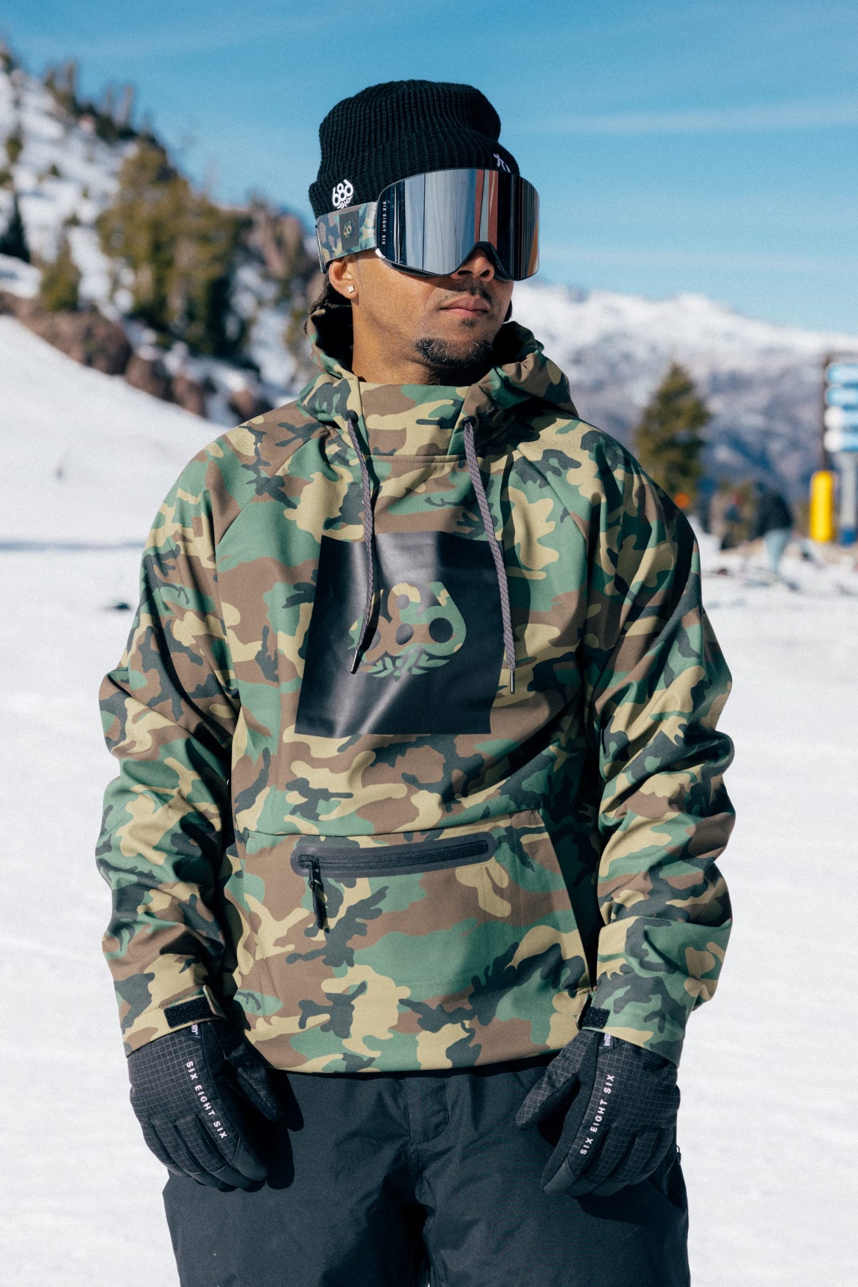 686 Men's Waterproof Hoody - Image 5