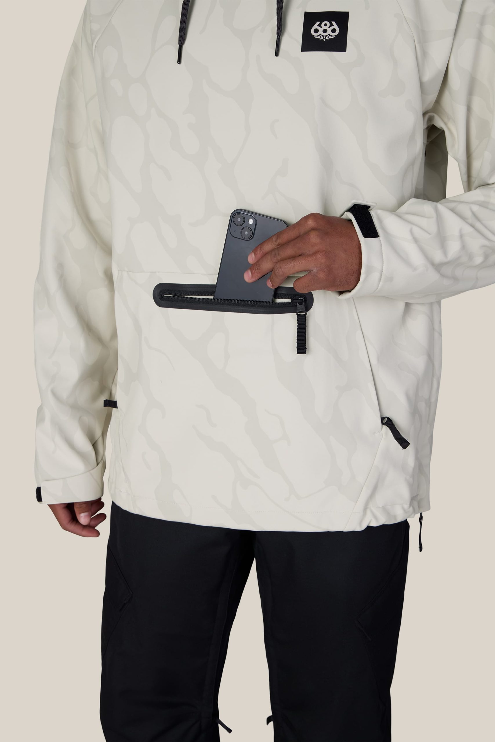 686 Men's Waterproof Hyperchromic Pullover Hoody - Image 3