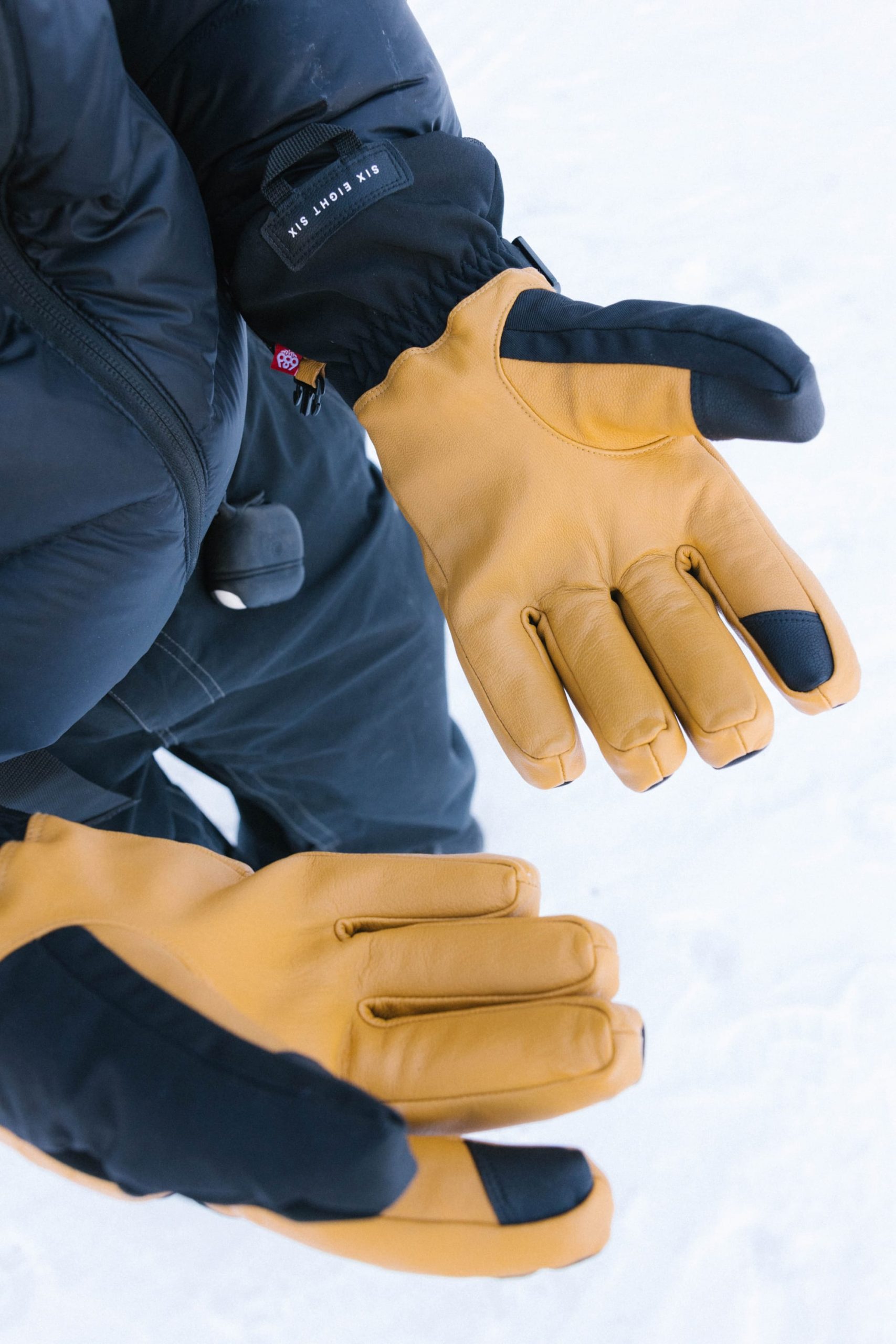 686 Men's GORE-TEX® Leather Linear™ Glove - Image 5