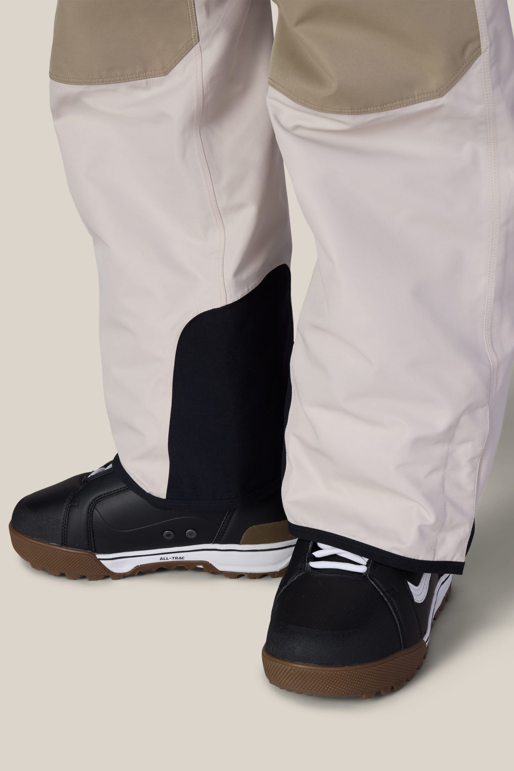 686 Men's Hot Lap™ Insulated Bib - Image 23