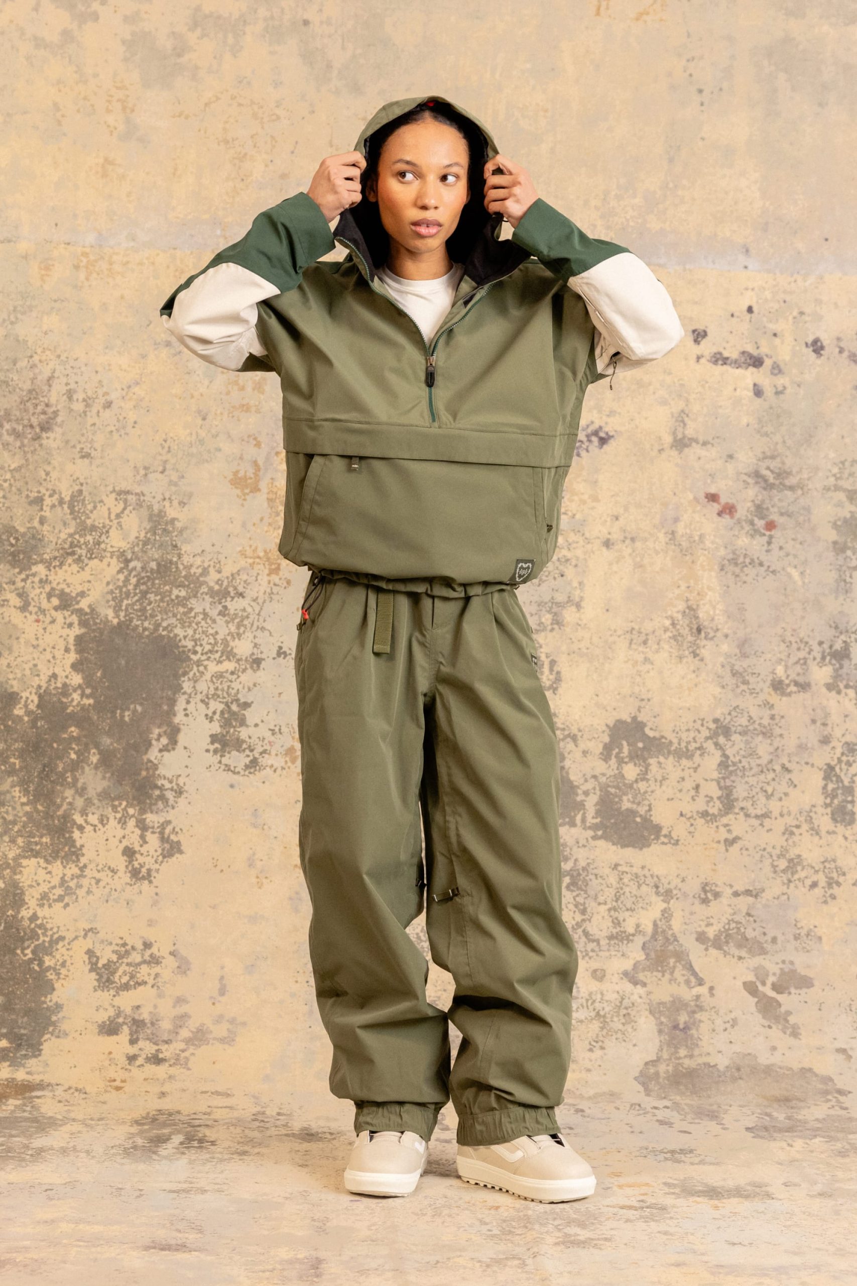 686 Women's Outline™ Shell Anorak - Image 2