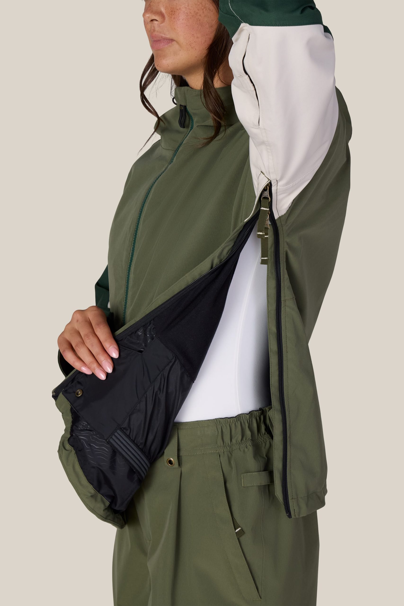 686 Women's Outline™ Shell Anorak - Image 6