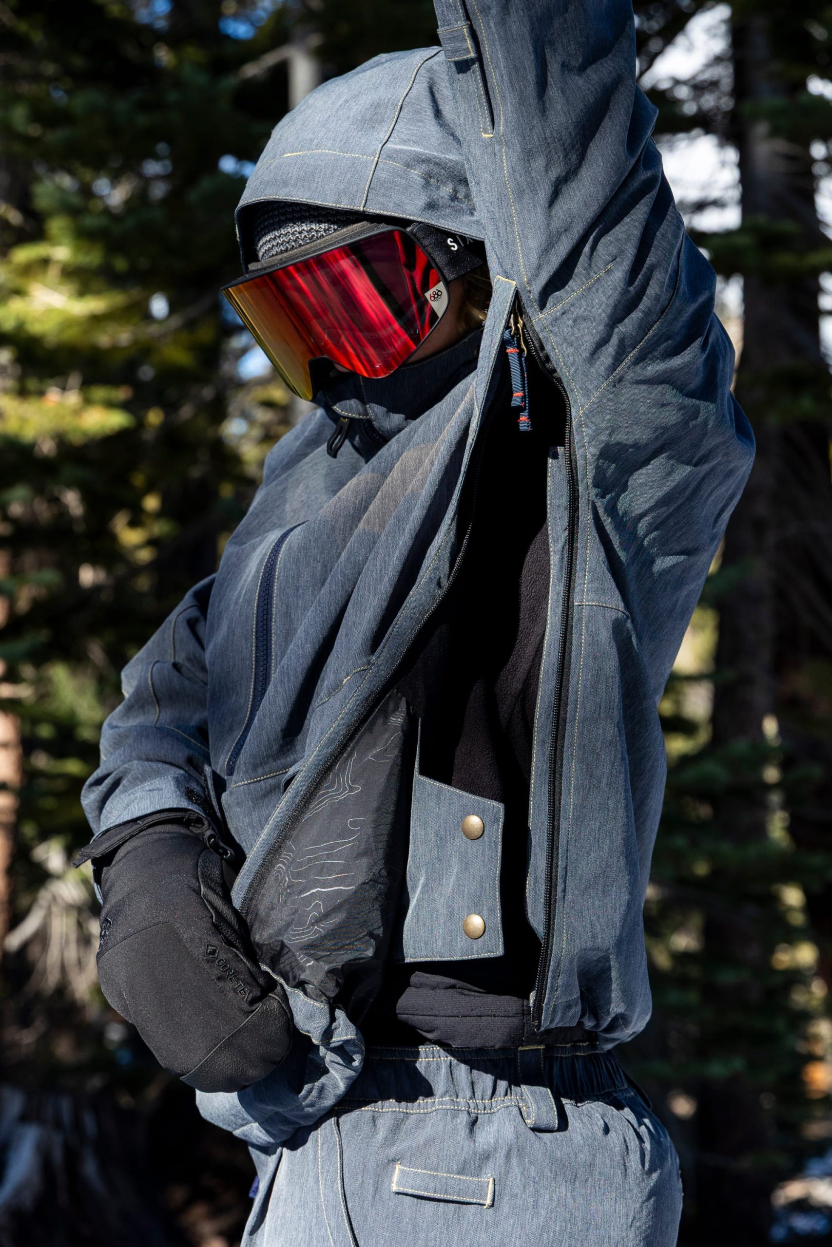 686 Women's Outline™ Shell Anorak - Image 14