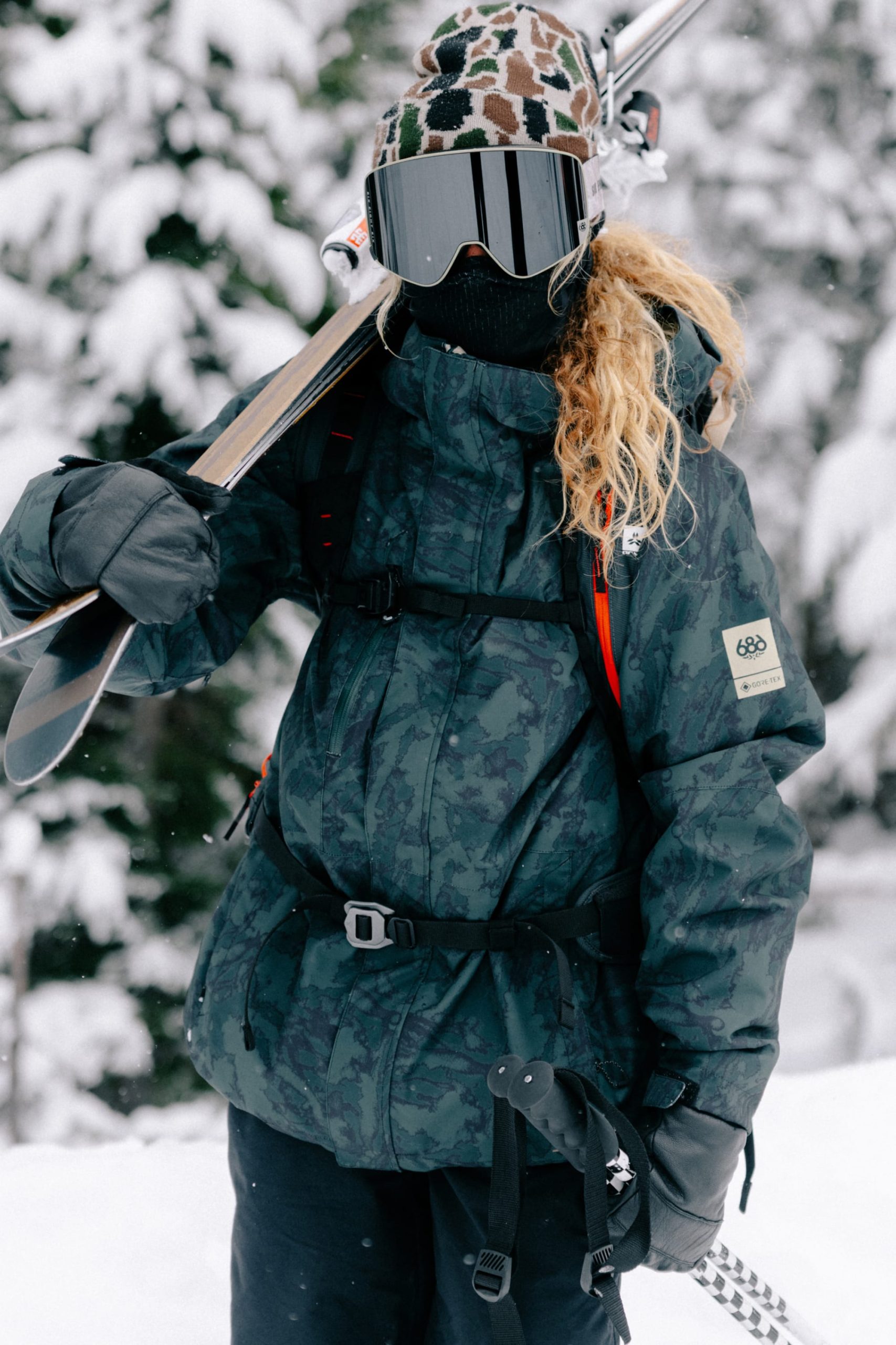 686 Women's GORE-TEX® Willow™ Insulated Jacket - Image 17
