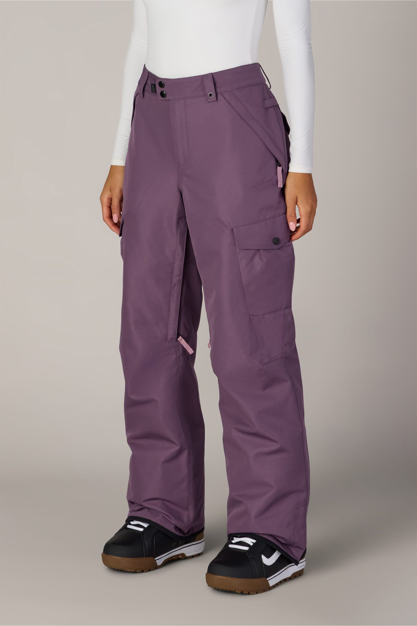 686 Women's Aura™ Insulated Cargo Pant - Image 2