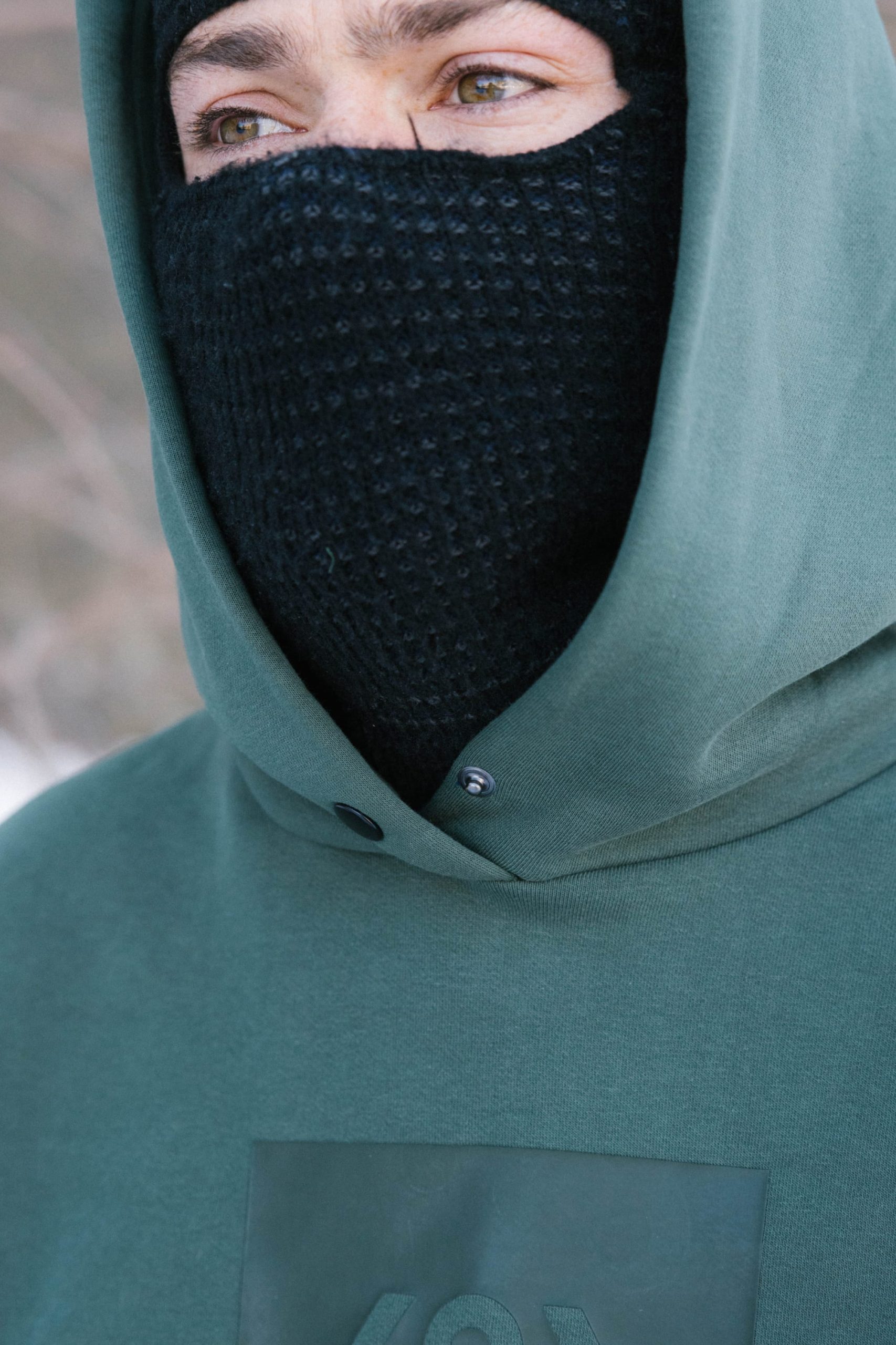 686 Knockout Logo Premium Heavyweight Pullover Hoody - Image 8